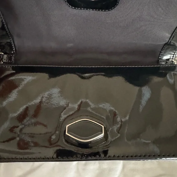 White House Black Market Cream and Black Clutch - Picture 5 of 9